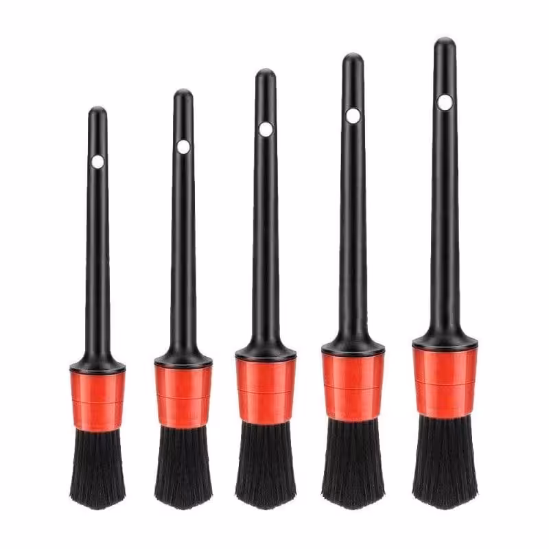 Kit de 5 pinceaux professionnels pour détails de voiture