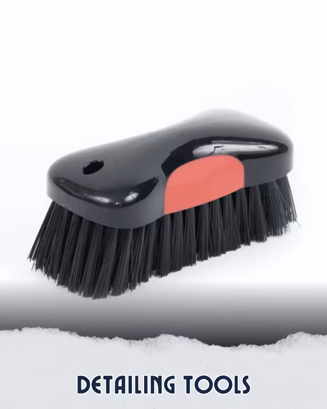 Brosse d'esthétique  a poils rigides